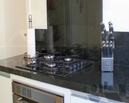 Imagem Apartamento duplex reformado, pronto para morar c/ acabamento impecável e armários sob medida em m...