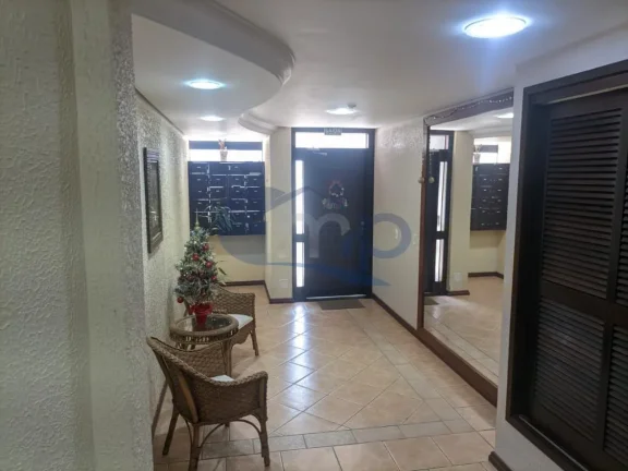 Imagem Apartamento á venda com 4 dormitórios no centro de Torres/RS