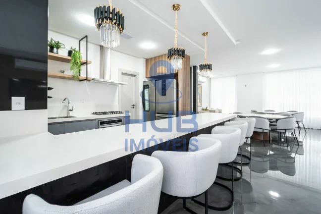Imagem Mobiliado sendo 4 suítes, 170.6 m² - Centro - Bal. Camboriú/SC