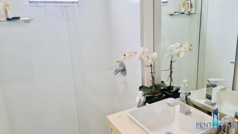 Imagem Apartamento Quadra Mar para Venda em Balneário Camboriú, CENTRO, 3 dormitórios, 3 suítes, 4 banheiros, 4 vagas