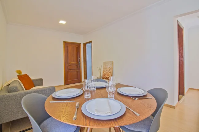Imagem Apartamento 67M², 2Q, 1 Banheiro, 1 Vaga, Armários.