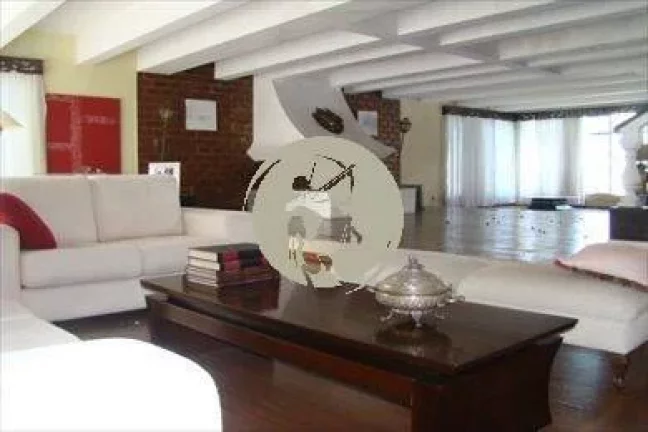 Imagem MANSÃO EM SANTOS NO CONDOMINIO FECHADO MORRO SANTA TEREZINHA