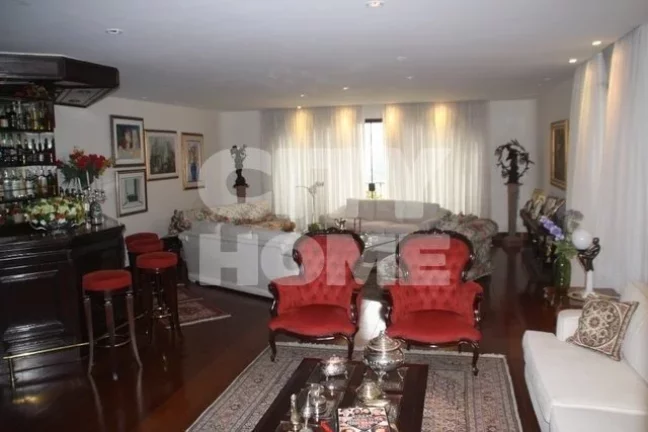 Imagem Excelente apartamento com incríveis 450m2, 4 dormitórios ( 4 suítes ), 6 banheiros, living para 3...