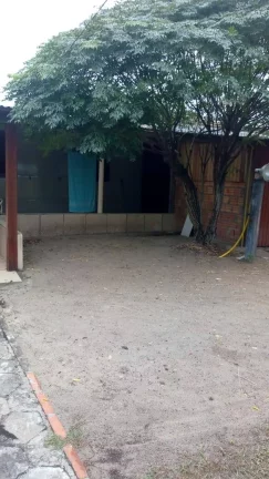 Imagem Casa alvenaria com 80m², localizado próximo ao centro de Pinhal