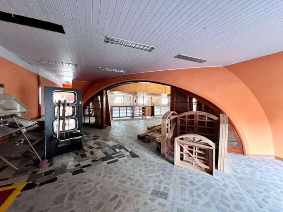 Imagem Loja para alugar em Barbacena, Grogotó, 500m2