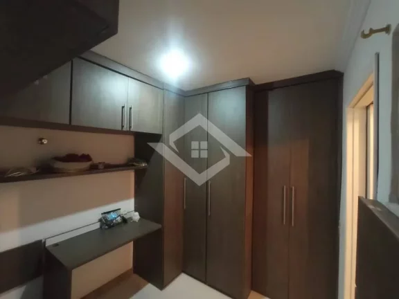 Imagem Casa Triplex- 3 suítes- 119m²- Curicica