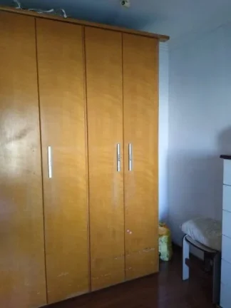 Imagem Um anúncio claro com pontos fortes