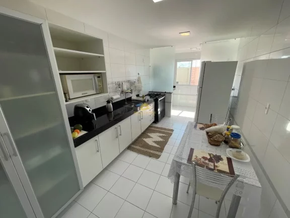 Imagem Viva o Alto Padrão na Enseada Azul, Guarapari. Apresentamos uma Cobertura Duplex espetacular, total...