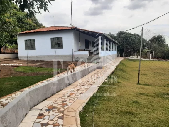 Imagem Chácara para Venda em Limeira, Barra Verde, 3 dormitórios, 1 suíte, 1 banheiro, 4 vagas