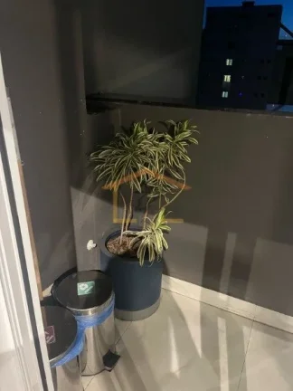 Imagem Apartamento mobiliado à venda com 55 m², oferece uma planta bem distribuída em dois pavimentos.
N...