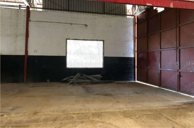 Imagem Galpão Industrial de 2.000m² em Brigadeiro Tobias, Sorocaba-SP: Venda ou Locação!