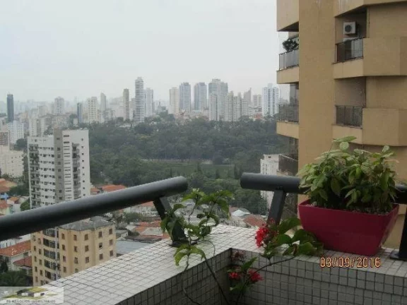 Imagem Apartamento com 197m2 na Aclimação