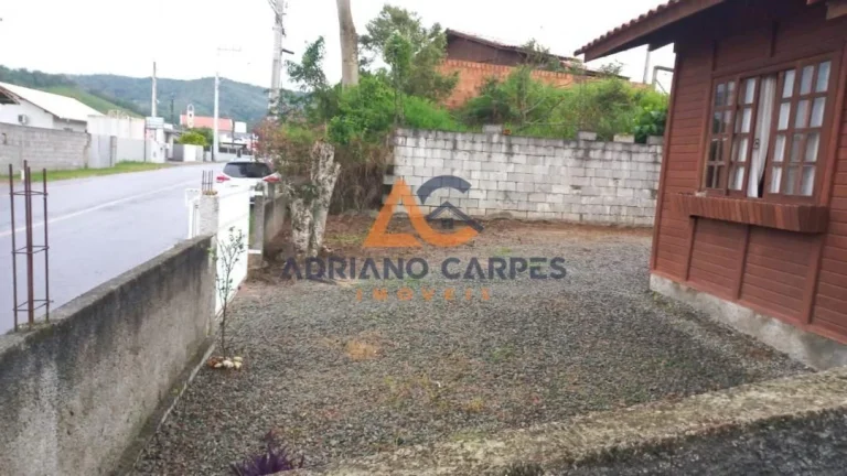 Imagem Adriano Carpes Imóveis vende - Duas casas geminadas no Bairro Nossa Senhora de Fátima em Penha - SC