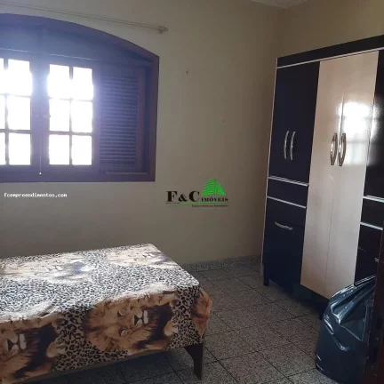 Imagem Sobrado para Venda em Limeira, Vila Queiroz, 2 dormitórios, 6 banheiros, 2 vagas