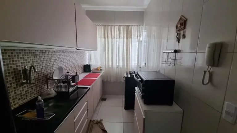 Imagem Casa para Venda em Rio de Janeiro, RAMOS, 2 dormitórios, 2 suítes, 3 banheiros, 1 vaga