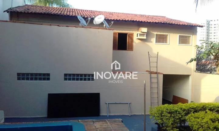 Imagem Casa com 4 dormitórios à venda, 360 m² por R$ 800.000 - Alto da Boa Vista - Itumbiara/GO