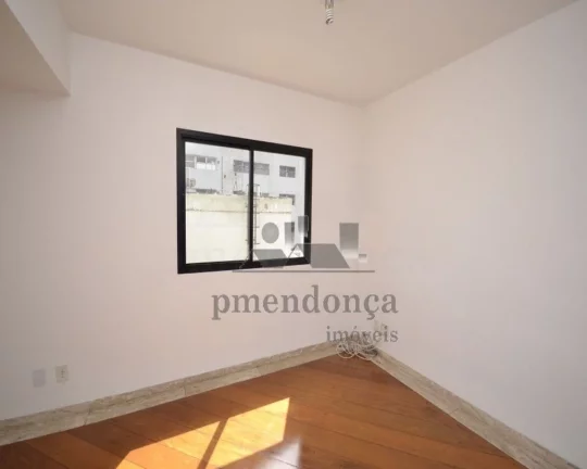 Imagem Apartamento Higienópolis com 197m², 3 suítes e 3 vagas.