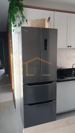 Imagem Apartamento novo, 2 dormitórios, sacada, banheiro social, móveis e eletrodomésticos de primeira l...