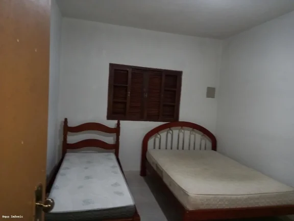 Imagem Casa para Venda em Itanhaém, Santa Júlia, 4 dormitórios, 2 banheiros, 6 vagas