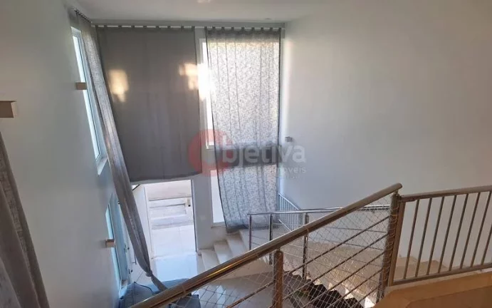 Imagem Linda casa alto padrão, 4 dormitórios, Jardim Excelsior - Cabo Frio.