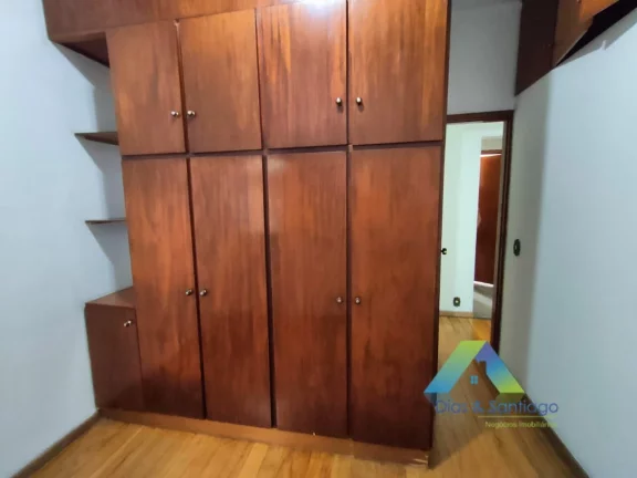 Imagem Sobrado com 3 dormitórios e 2 vagas à três quadras do Metrô Sacomã!!