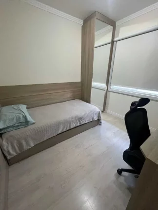 Imagem Geminado mobiliado com 3 dormitórios sendo 1 suíte e 2 vagas - Vila Nova | Joinville/SC