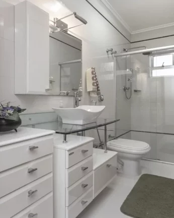 Imagem Apartamento com living para 2 ambientes, 3 dormitórios, sendo 1 suíte, banheiro social, copa-cozin...