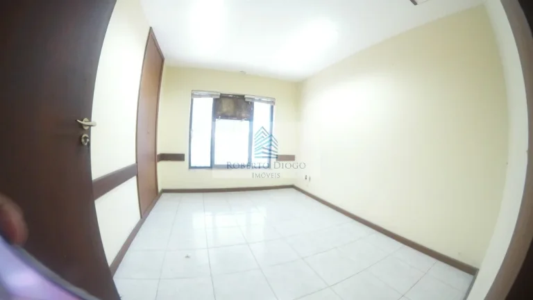 Imagem Sala comercial em condomínio à venda no Centro do Rio de Janeiro-RJ: 13 salas, 4 banheiros, 288m² de área!