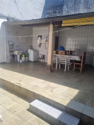 Imagem VENDO LINDA CASA TÉRREA NO BAIRRO CAMPO GRANDE!