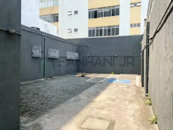 Imagem Imperdível: Casa Comercial à Venda ou Locação em São Paulo-SP, Jardim Paulista - 6 Salas, 3 Banheiros, 4 Vagas, 412m².