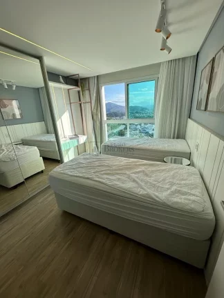 Imagem Apartamento com 3 suítes à venda no Centro de Balneário Camboriú/SC
