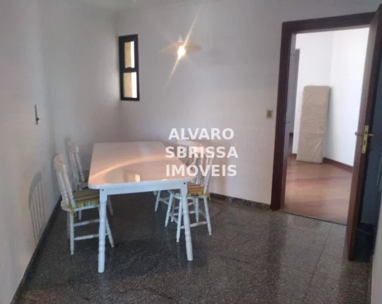 Imagem Apartamento com 4 vagas, 4 dormitórios sendo 2 suítes, todos com armários, portas balcões, venezianas automáticas e lindas vistas. 287m2. 1 por andar
