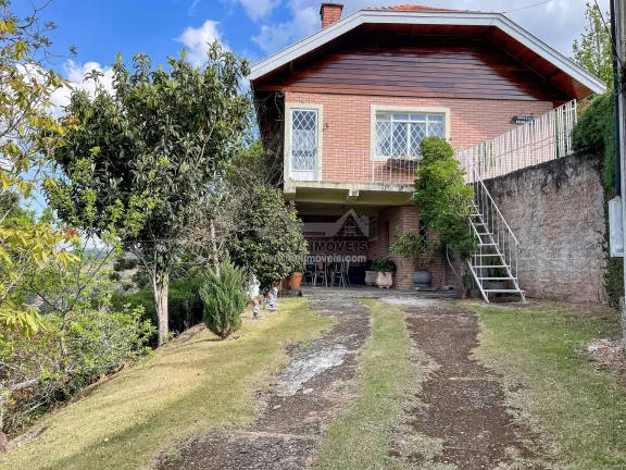 Imagem Casa à venda em Campos do Jordão – Com 4 dormitórios e linda vista