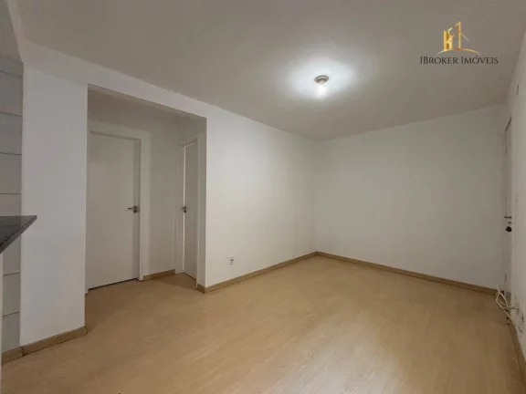 Imagem Apartamento com 2 quartos à venda, 44 m² por R$ 249.000 - Santa Cândida - Curitiba/PR