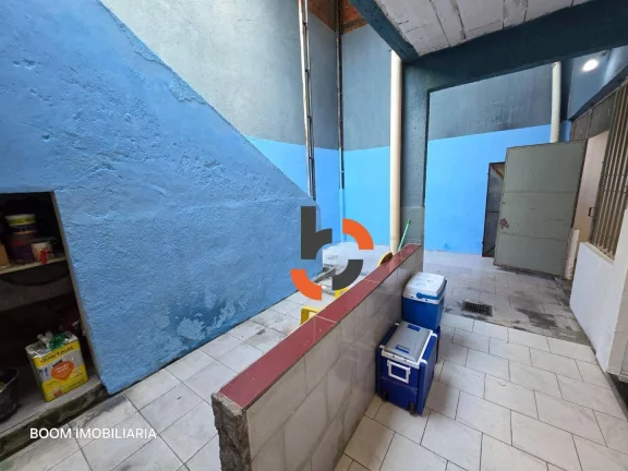 Imagem Casa com 5 dormitórios à venda, 261 m² por R$ 600.000,00 - Santa Eugênia - Nova Iguaçu/RJ