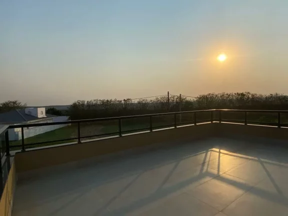 Imagem Sobrado à venda no bairro Centro - Pardinho/SP
