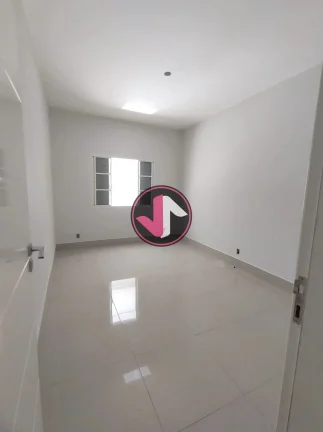 Imagem Casa no Bairro Santa Cruz 1 - cuiabá - MT Esta casa nova oferece um ambiente espaçoso e confortáv...