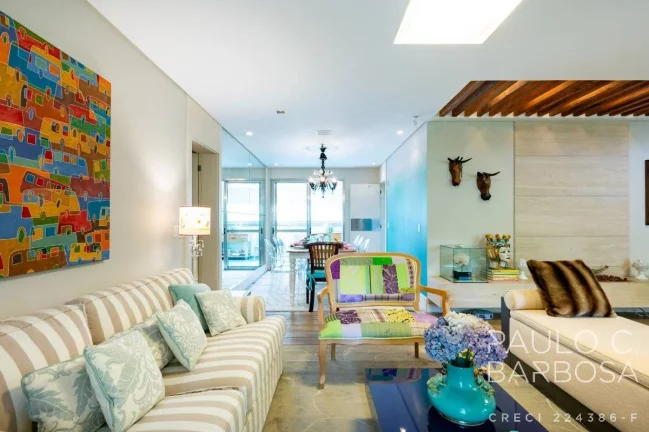 Imagem Vila Suzana Venda - 3 Dormitórios (2 Suítes) - 4 Vagas - 250m²