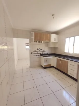 Imagem Casa à venda no bairro Laerte Assunção - Pindamonhangaba/SP
