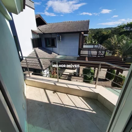 Imagem Casa Alto Padrão á venda mobiliada com vista mar 4 suítes 4 vagas Balneário Camboriú