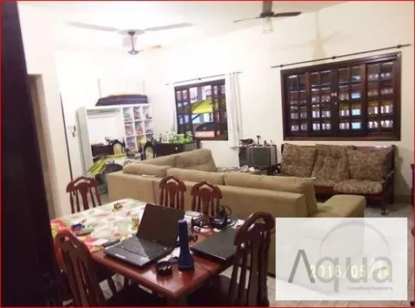 Imagem Casa para Venda em Itanhaém, Balneário Califórnia, 4 dormitórios, 1 suíte, 3 banheiros, 3 vagas