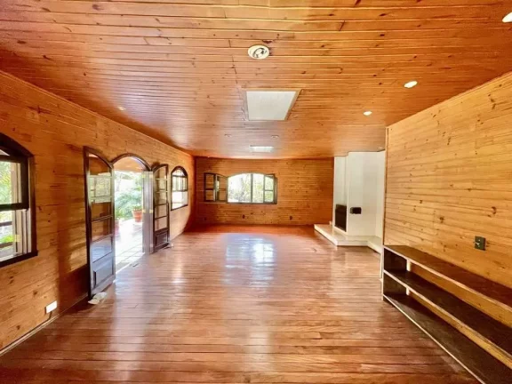 Imagem Linda casa TÉRREA 100% avarandada, voltada para natureza. APP - Área de Pre