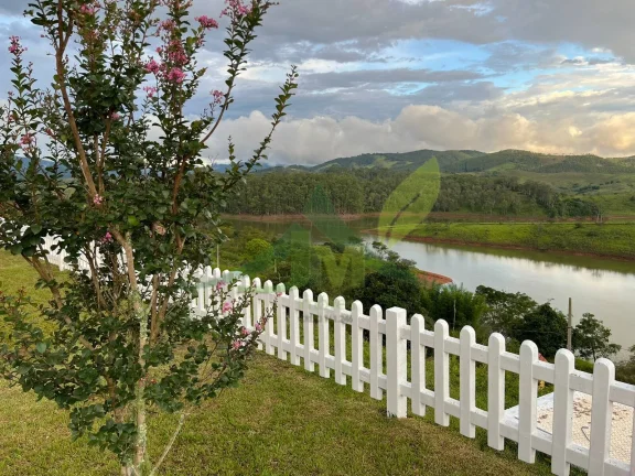 Imagem Linda chácara à venda em Piracaia, terreno de 4100m e acesso para Represa