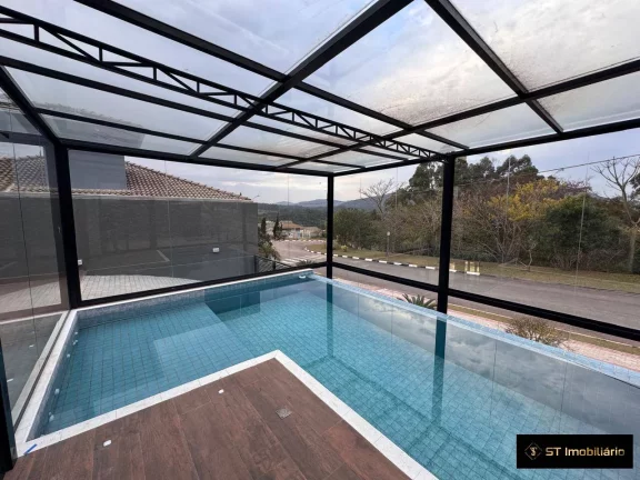 Imagem Casa de Alto Padrão em Condomínio Fechado para Locação Mairiporã!