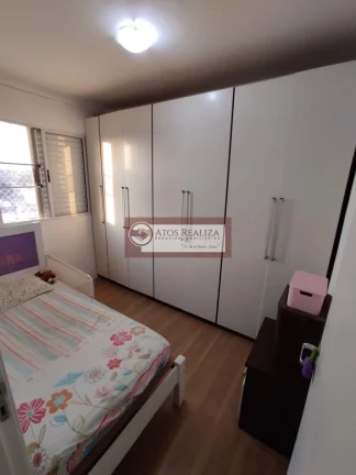 Imagem Exclusividade. Vendo Oportunidade no Guarapiranga Santo Amaro. Apartamento a venda no Guarapiranga, com 2 Dormitorios, 1 vaga de garagem, condomínio com salão de festas, quadra, playground, bicicletario, mini mercado, portaria 24h. valor de oportunidade i