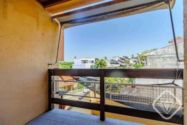 Imagem Casa aconchegante em condomínio no coração da Zona Sul de Porto Alegre.

Brilhante Imóveis apres...