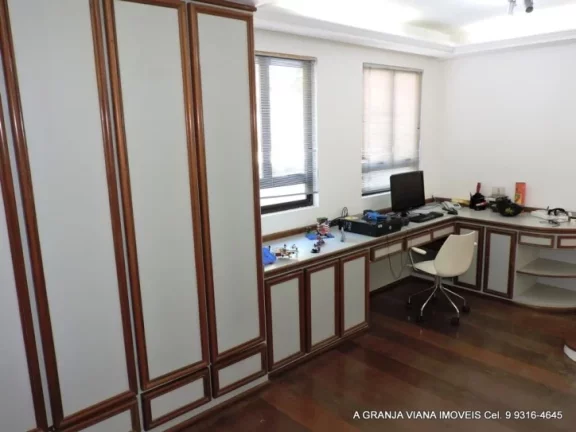 Imagem Casa com 5 dormitórios à venda, 804 m² - Granja Viana - Carapicuíba/SP