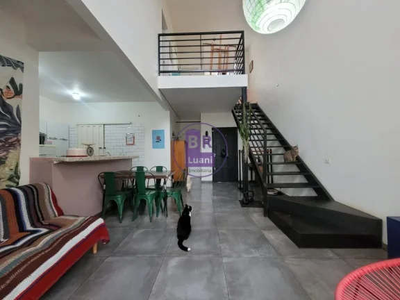 Imagem Lindo Sobrado em condomínio fechado na Região Norte de Londrina