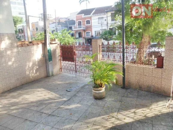 Imagem Sobrado com 5 salas para alugar, 500 m² - Encruzilhada - Santos/SP