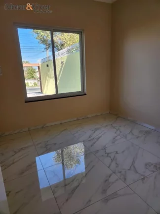 Imagem Casa para Venda em Fazenda Rio Grande, Gralha Azul, 3 dormitórios, 2 banheiros, 2 vagas